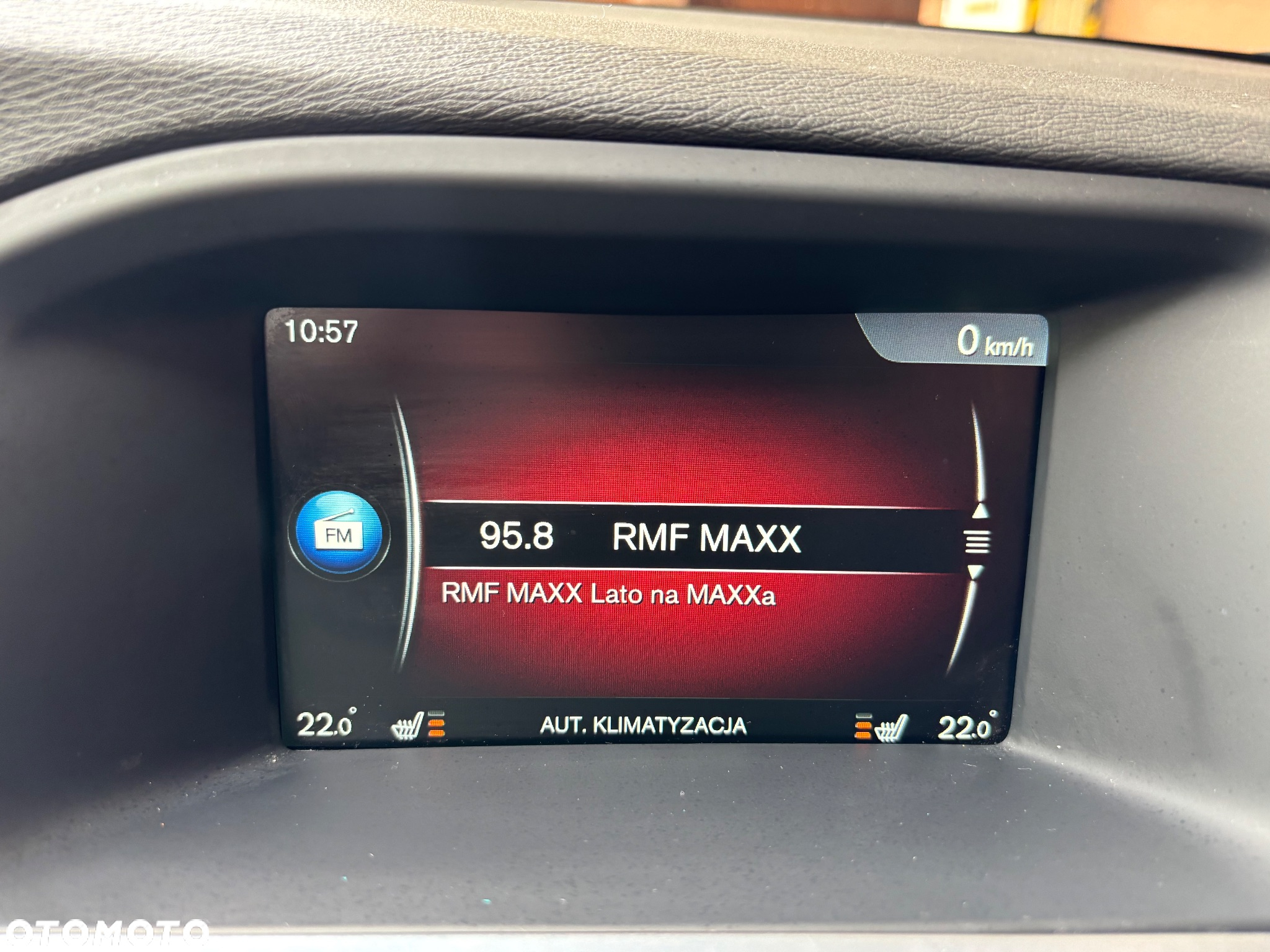 Volvo V60 T5 Drive-E Dynamic Edition (Momentum) - 30