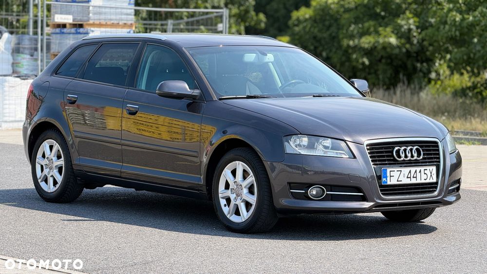 Audi A3 Sportback 2.0 TDI Attraction S tronic - 3