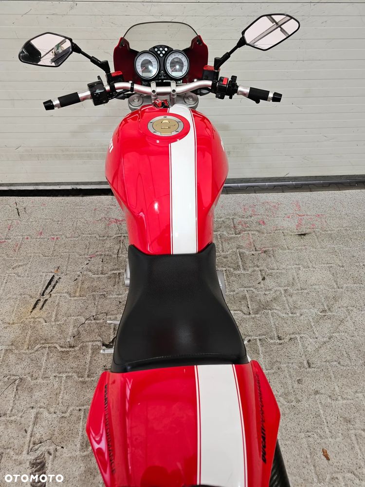 Ducati Monster - 30