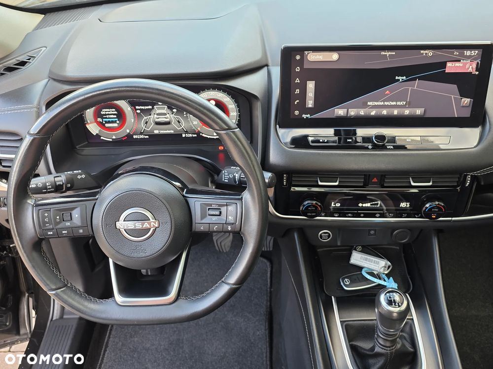 Nissan Qashqai 1.3 DIG-T Tekna - 21