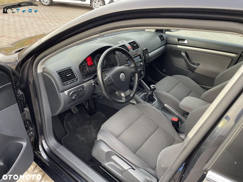 Volkswagen Golf 1.4 TSI Highline - 23
