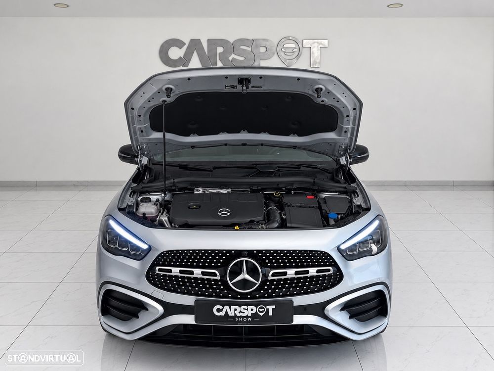 Mercedes-Benz GLA 200 d AMG Line — fotografia 28
