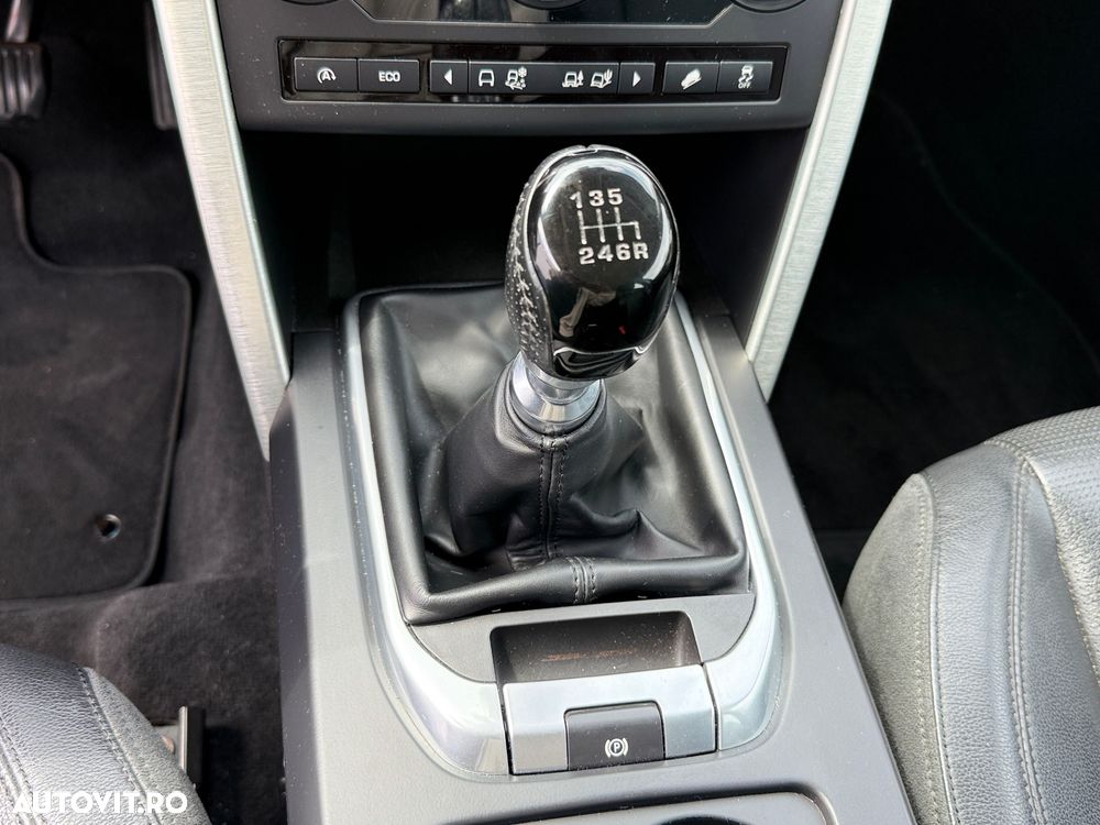 Land Rover Discovery Sport 2.0 l TD4 HSE - 12