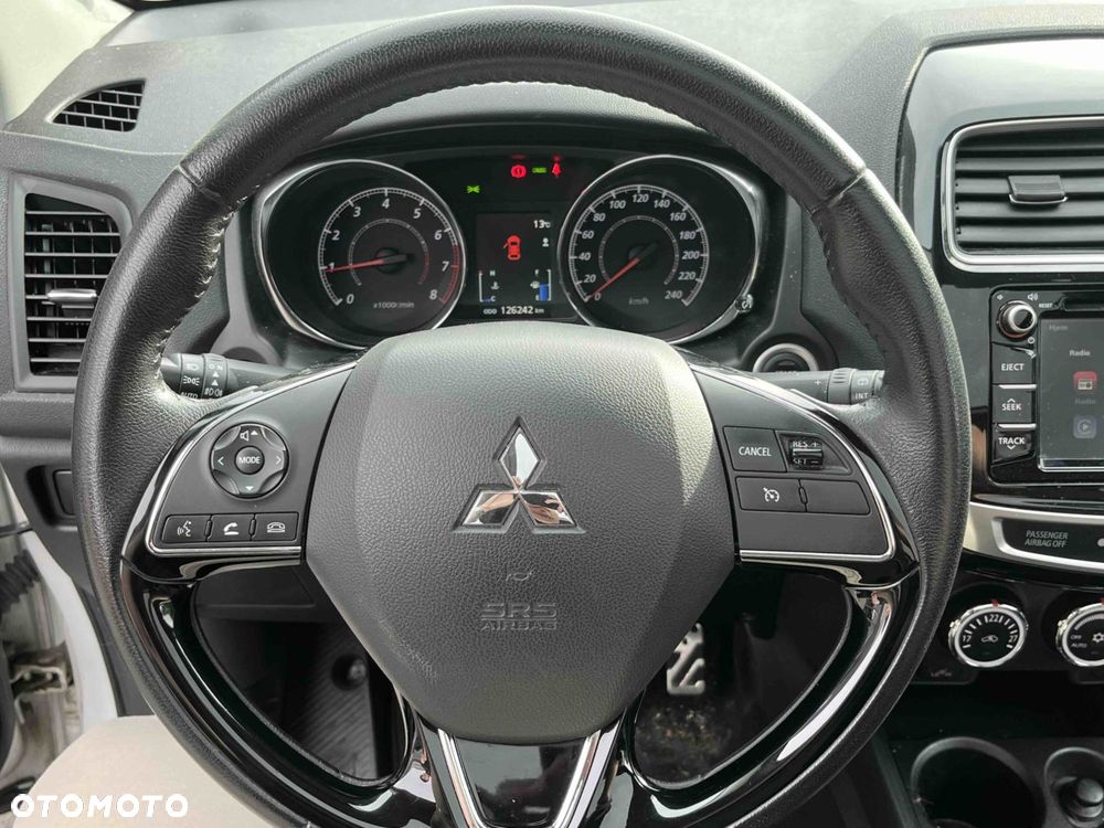 Mitsubishi ASX 1.6 Instyle NAVI AS&G - 11