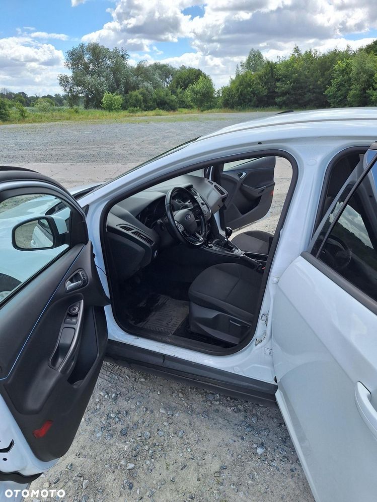 Ford Focus 1.5 TDCi Trend - 13