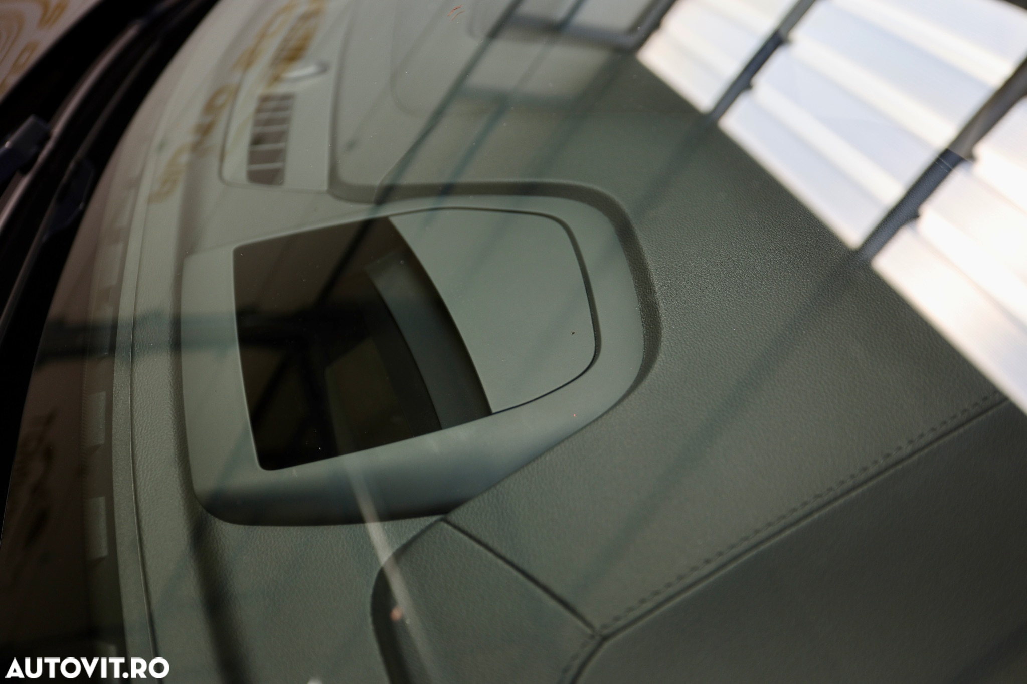 Volvo XC 60 B5 MHEV AT8 AWD Inscription - 26