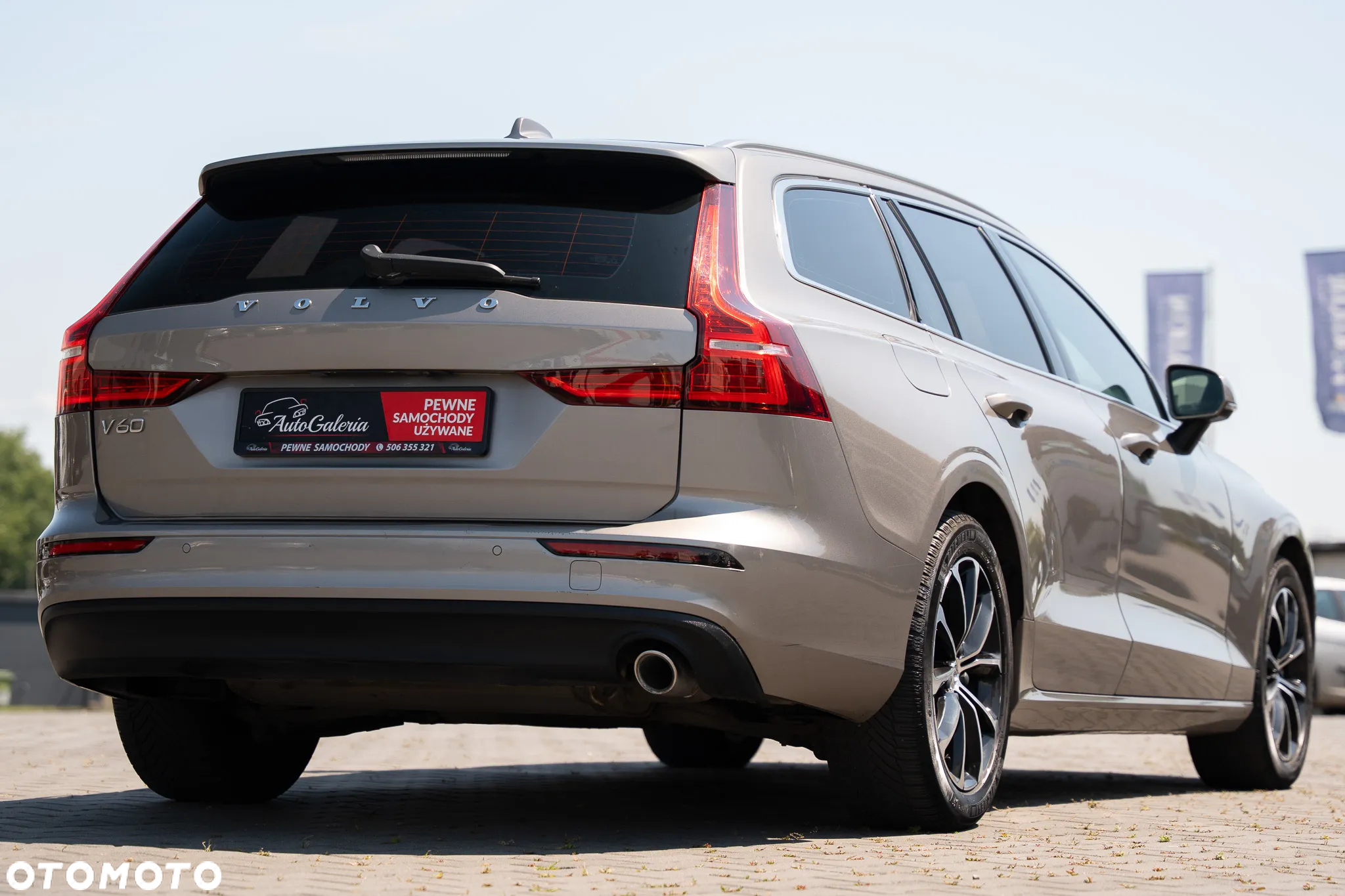 Volvo V60 D3 Momentum Pro - 10