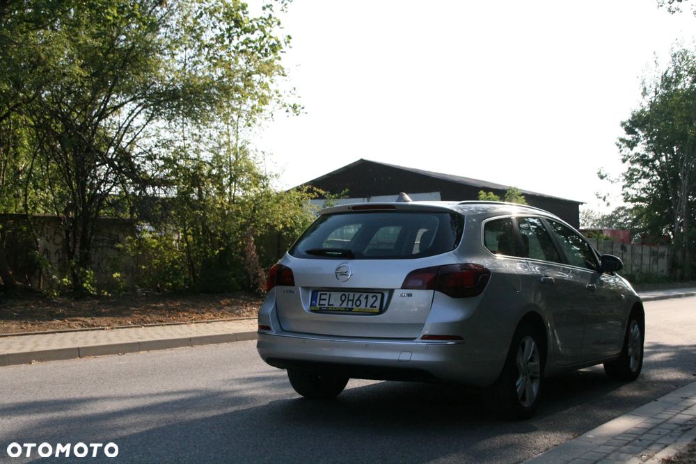Opel Astra 1.6 CDTI Enjoy - 5