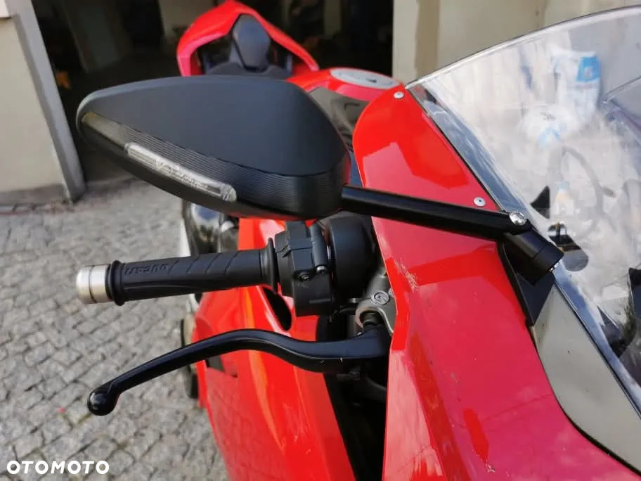 Ducati Panigale V4S - 9