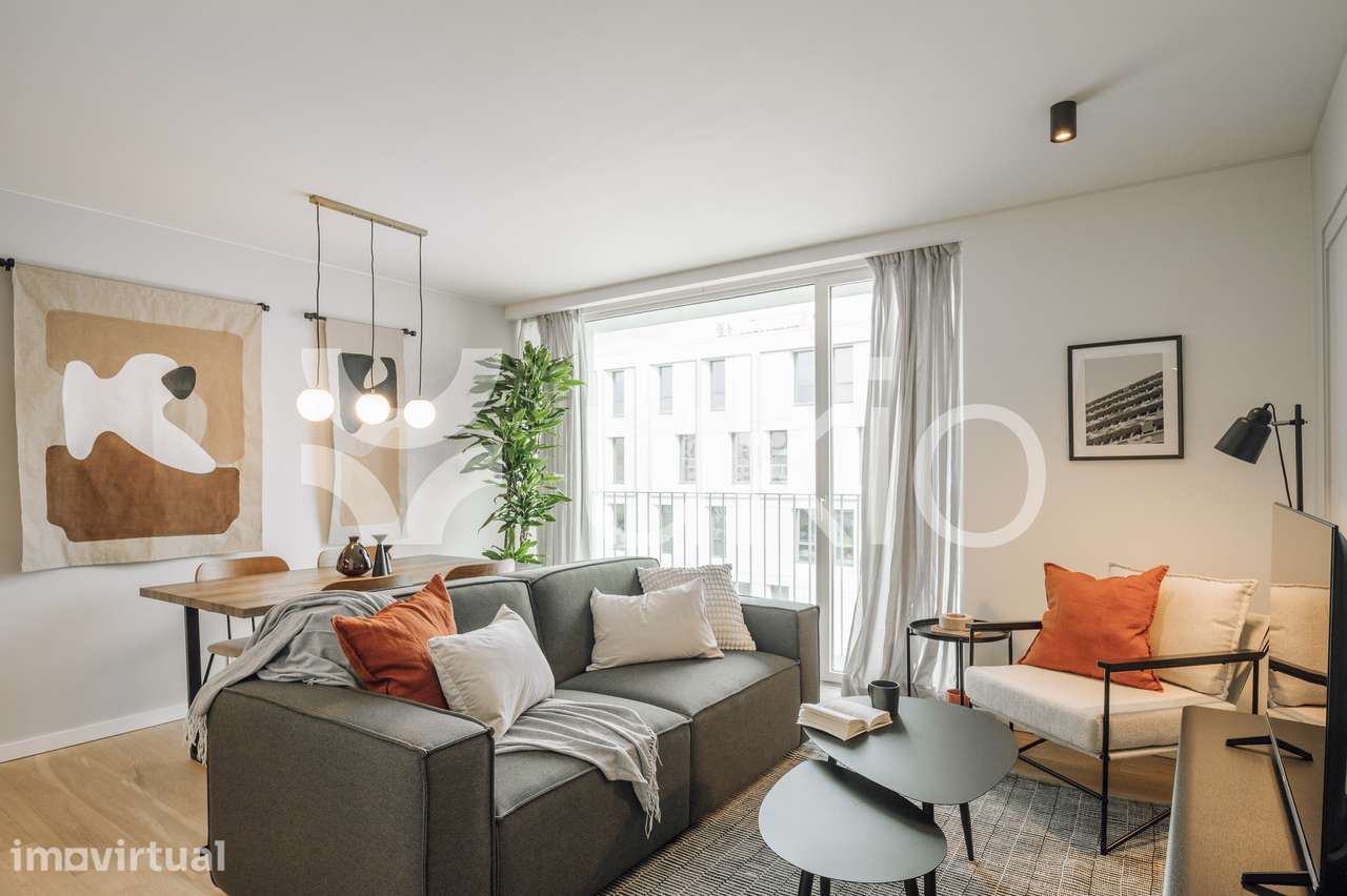 Apartamento T2 em Av. de Roma - Campo Pequeno - Grande imagem: 2/23