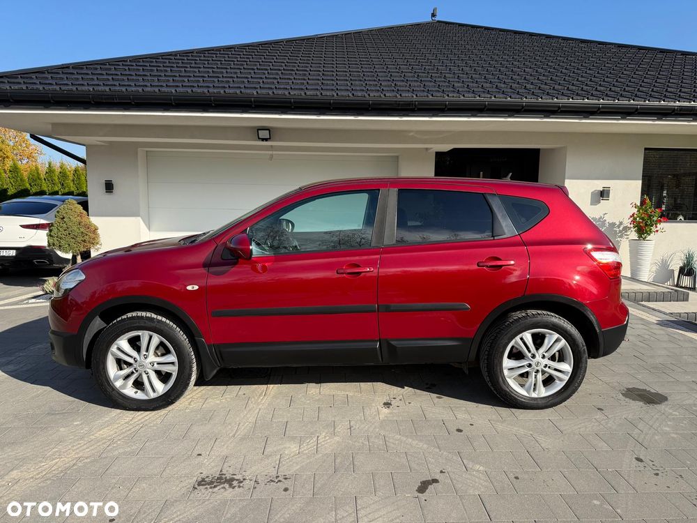 Nissan Qashqai 2.0 4x4 Tekna - 3