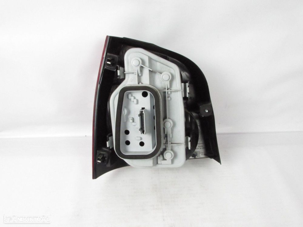 Farolim Direito/Trás Seminovo/ Original VW POLO (9N_) 6Q6945096B - 4