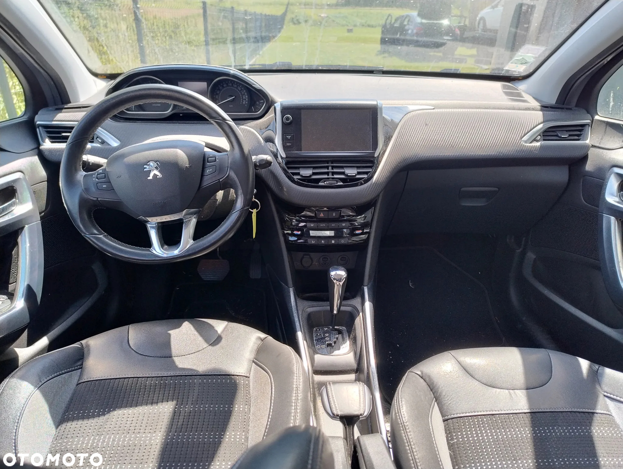Peugeot 2008 120 VTI Automatik Active - 6