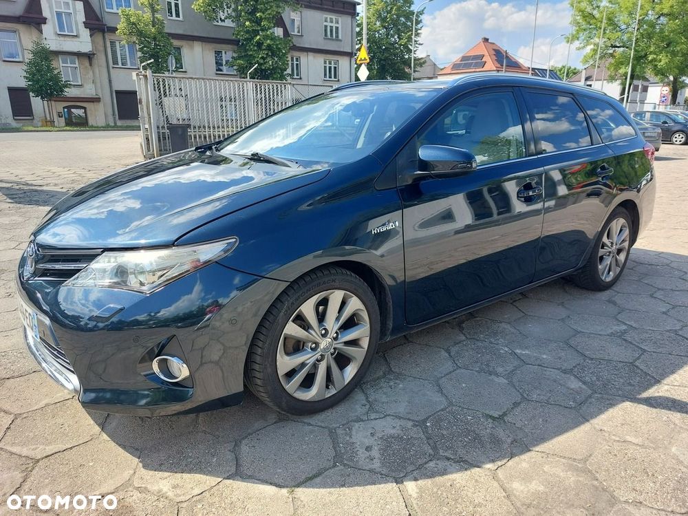 Toyota Auris - 2