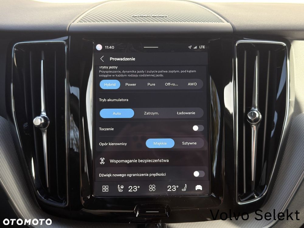 Volvo XC 60 - 32