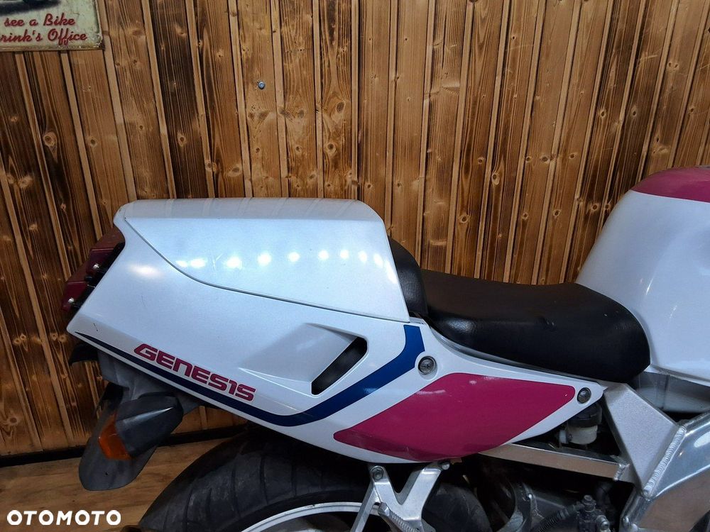 Yamaha YZF - 16