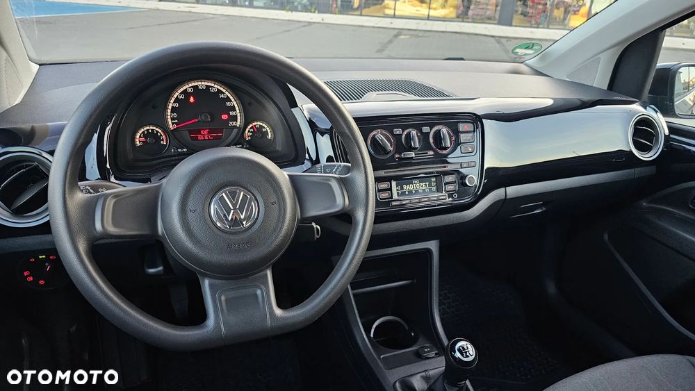 Volkswagen up! - 11
