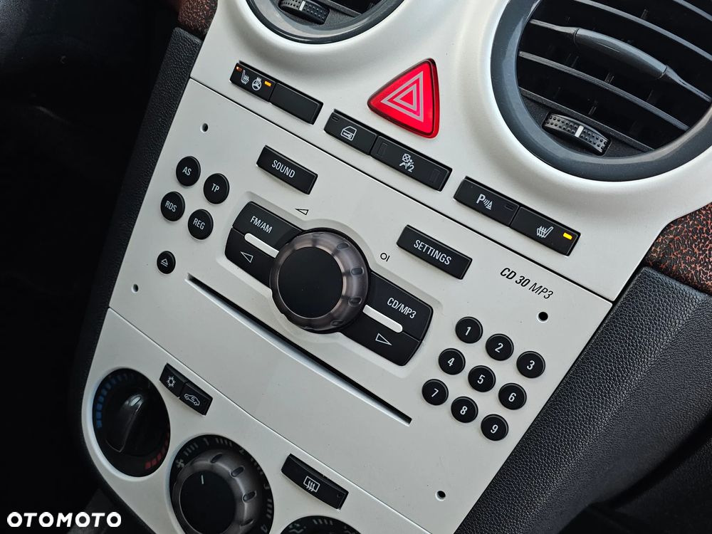 Opel Corsa 1.4 16V Satellite - 29