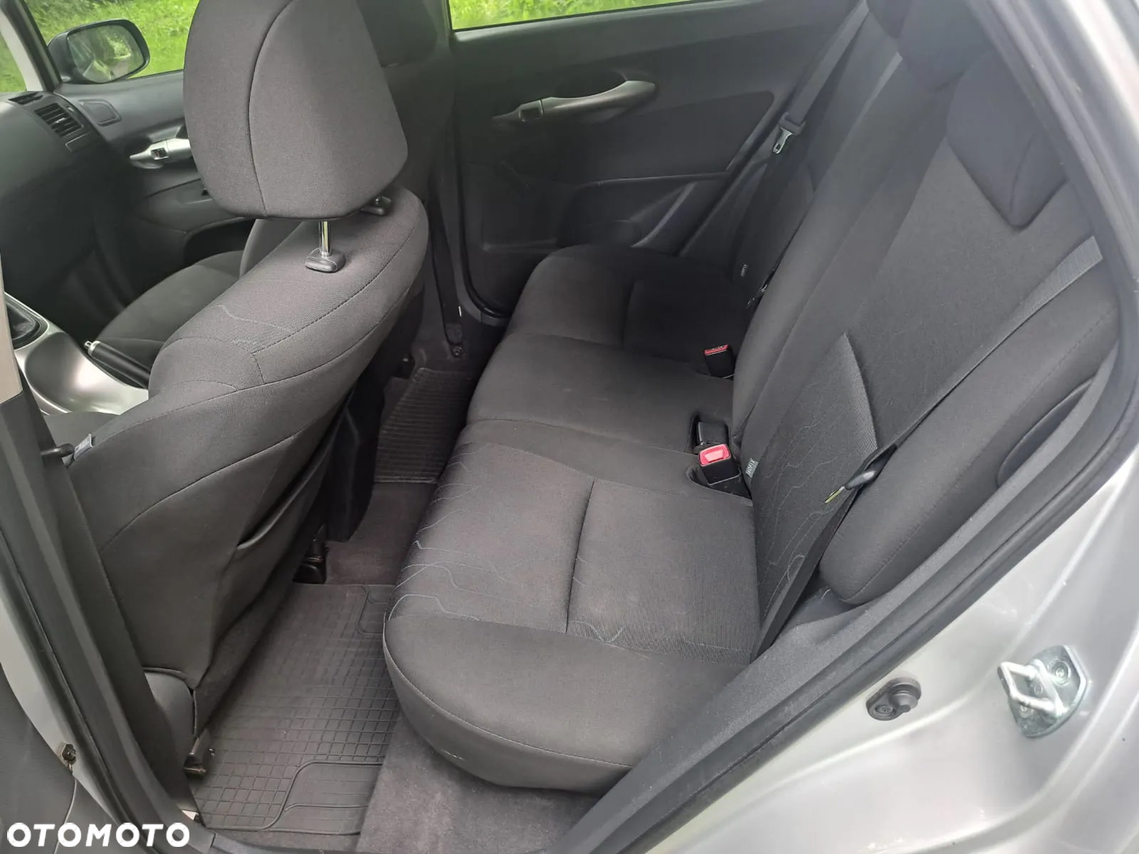 Toyota Auris 1.4 VVT-i Sol - 20