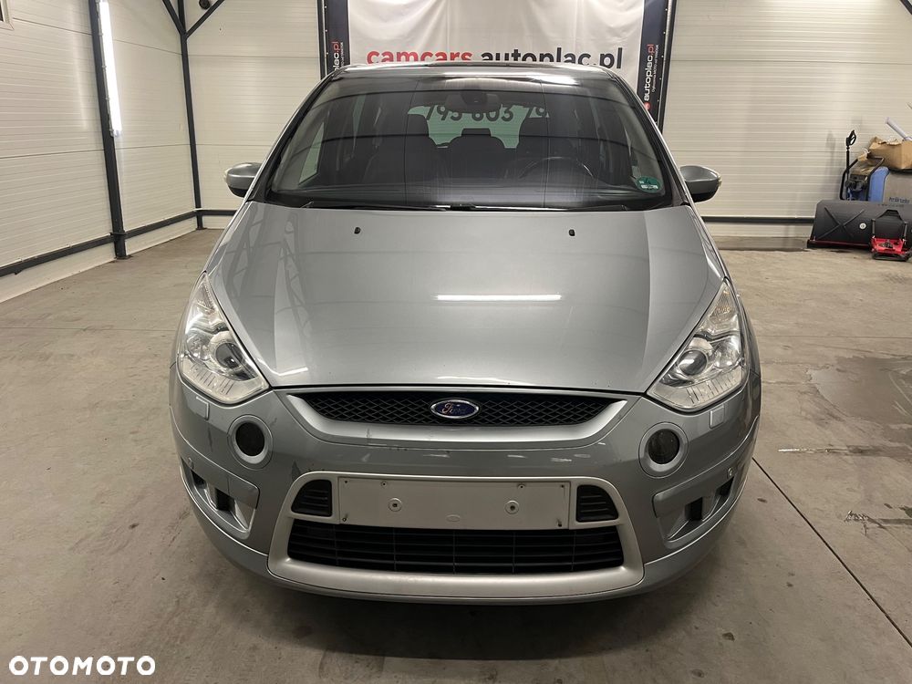 Ford S-Max - 9
