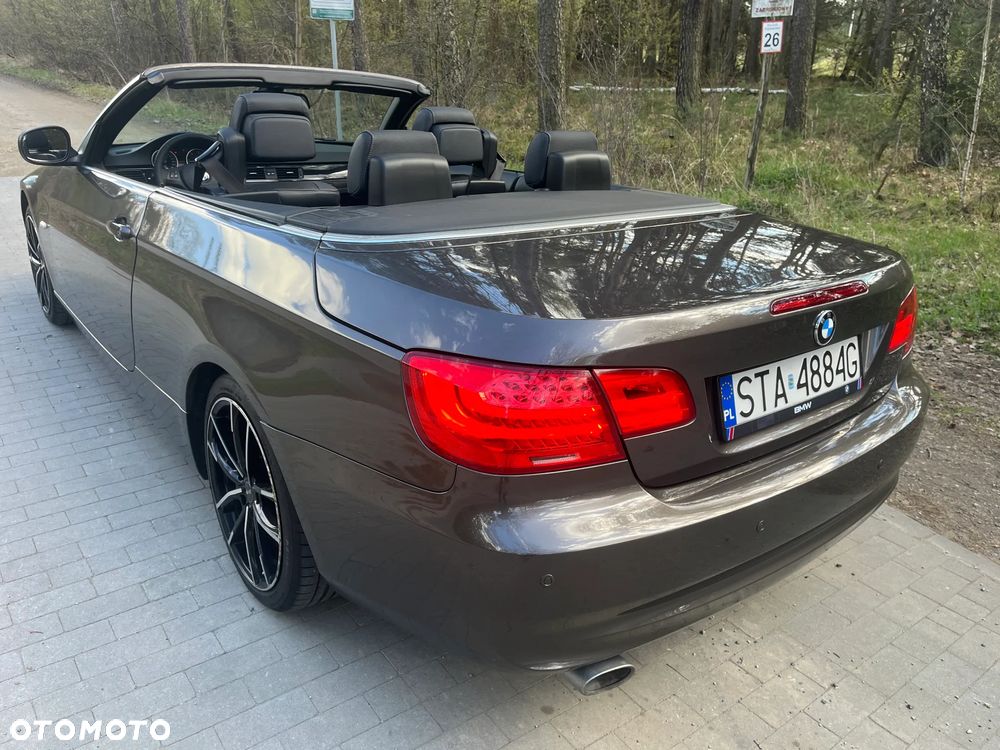 BMW Seria 3 320d - 12