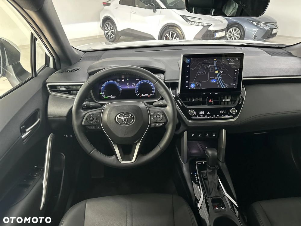 Toyota Corolla Cross 2.0 Hybrid Executive - 16