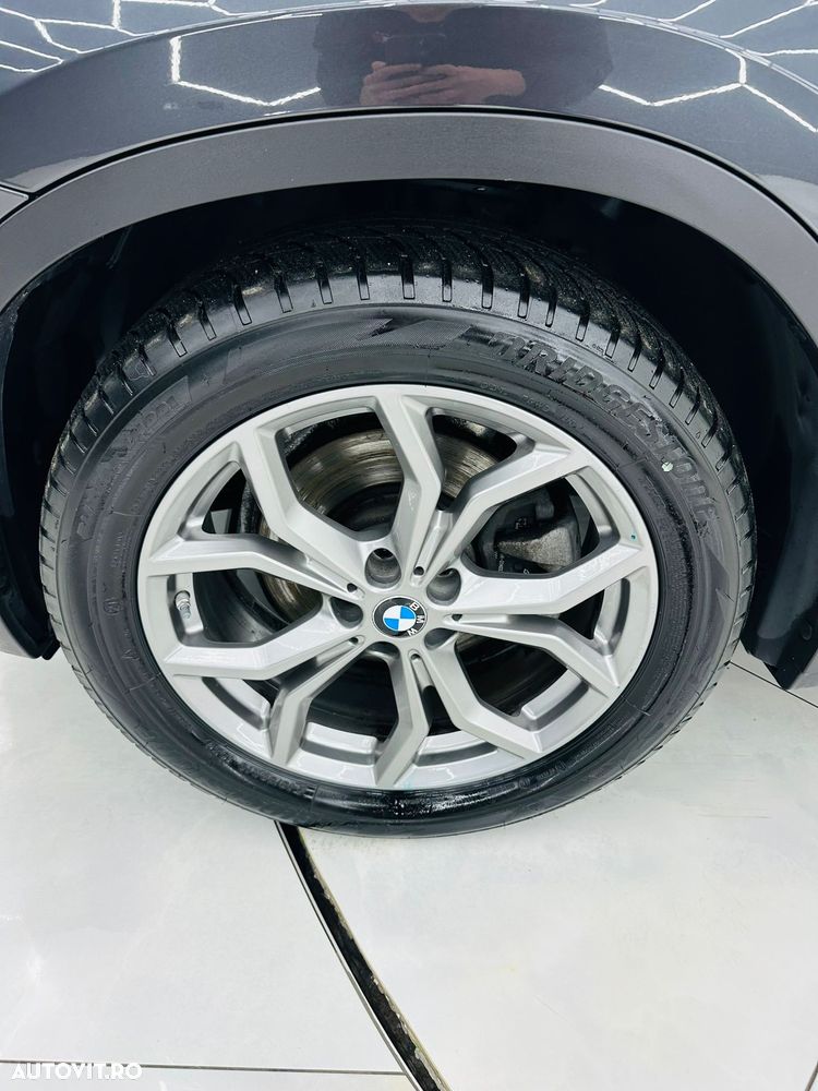 BMW X3 xDrive20d Aut. - 10