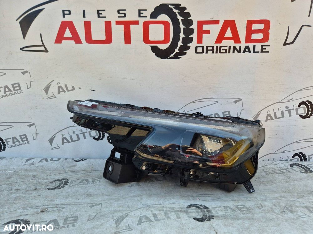 Far stanga Alfa Romeo Junior Full LED 505725770 nou original - 1