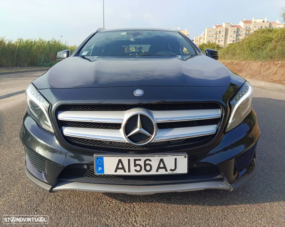 Mercedes-Benz GLA 200 d AMG Line - 3