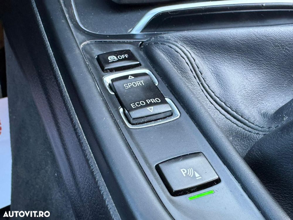 BMW Seria 3 318d M Sport Shadow - 22