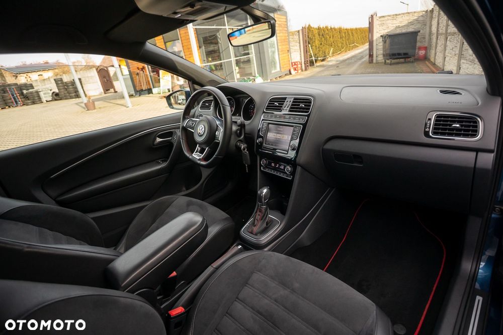 Volkswagen Polo 1.8 TSI BMT GTI DSG - 24