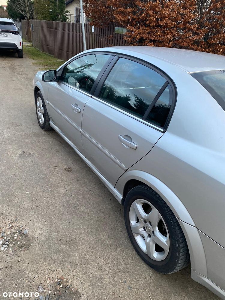 Opel Vectra - 2