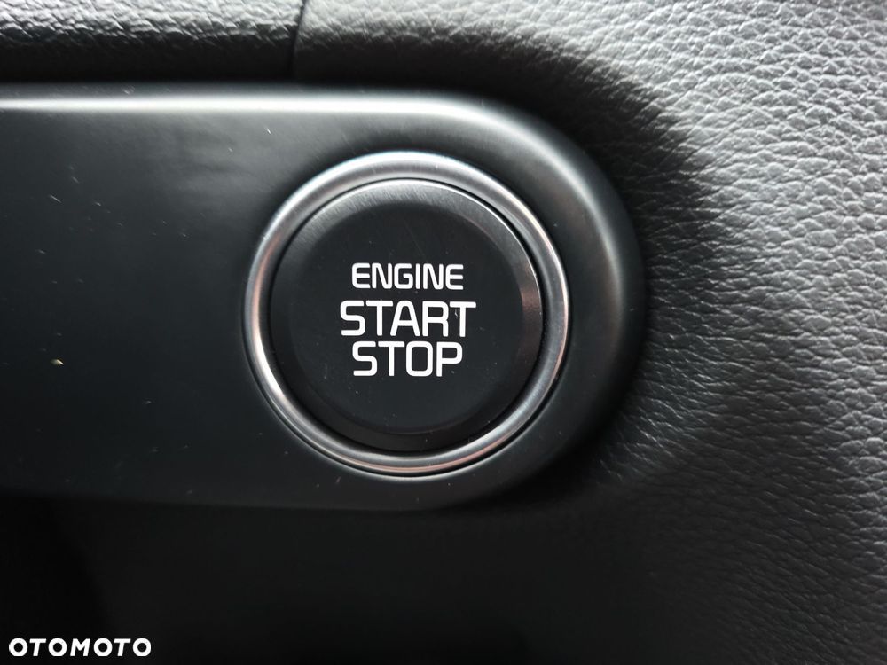 Kia XCeed 1.5 T-GDI L Business Line - 32