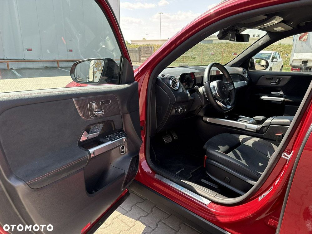 Mercedes-Benz EQB 250 70.5kWh AMG Line - 10