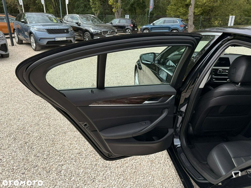 BMW Seria 5 - 16