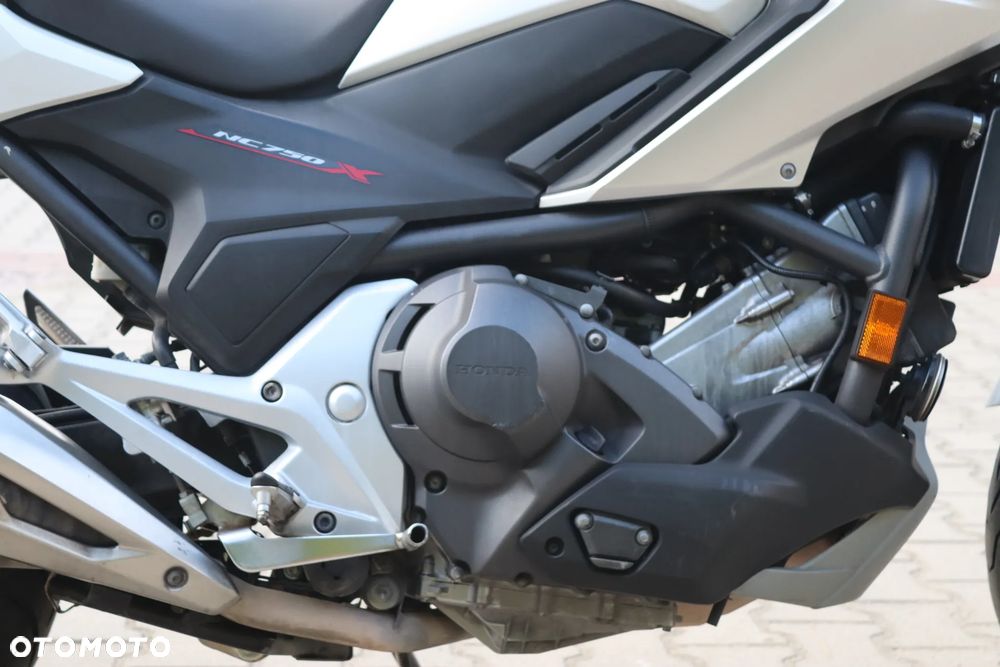 Honda NC - 15