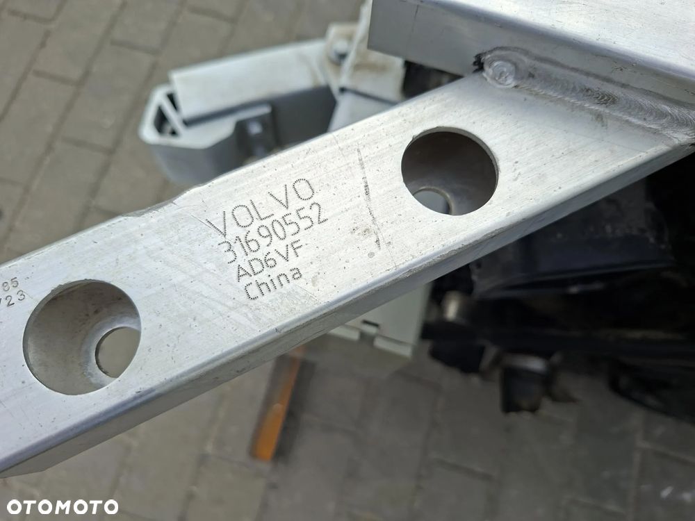 pas przod przedni belka wzmocnienie chlodnice volvo s90 II v90 - 8