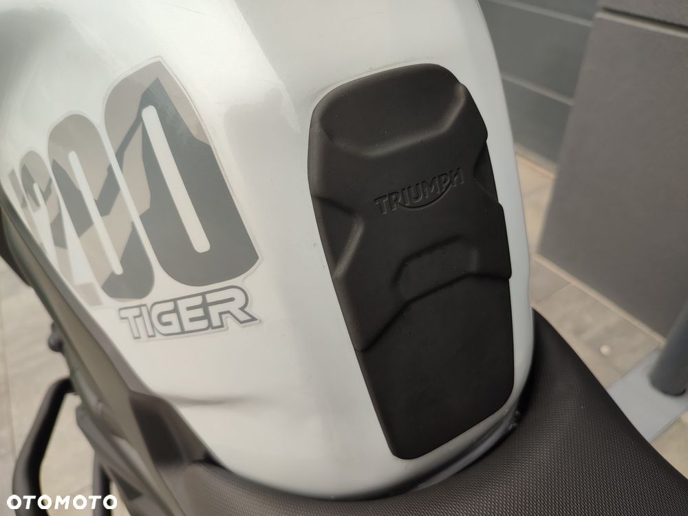 Triumph Tiger - 40