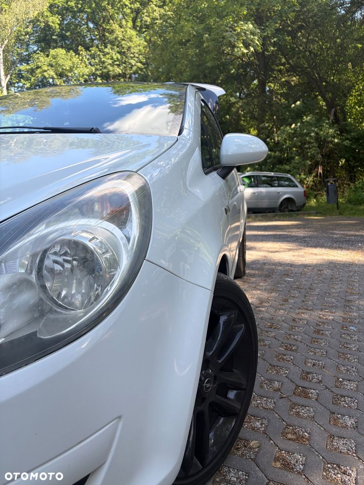 Opel Corsa 1.4 16V Color Edition - 18