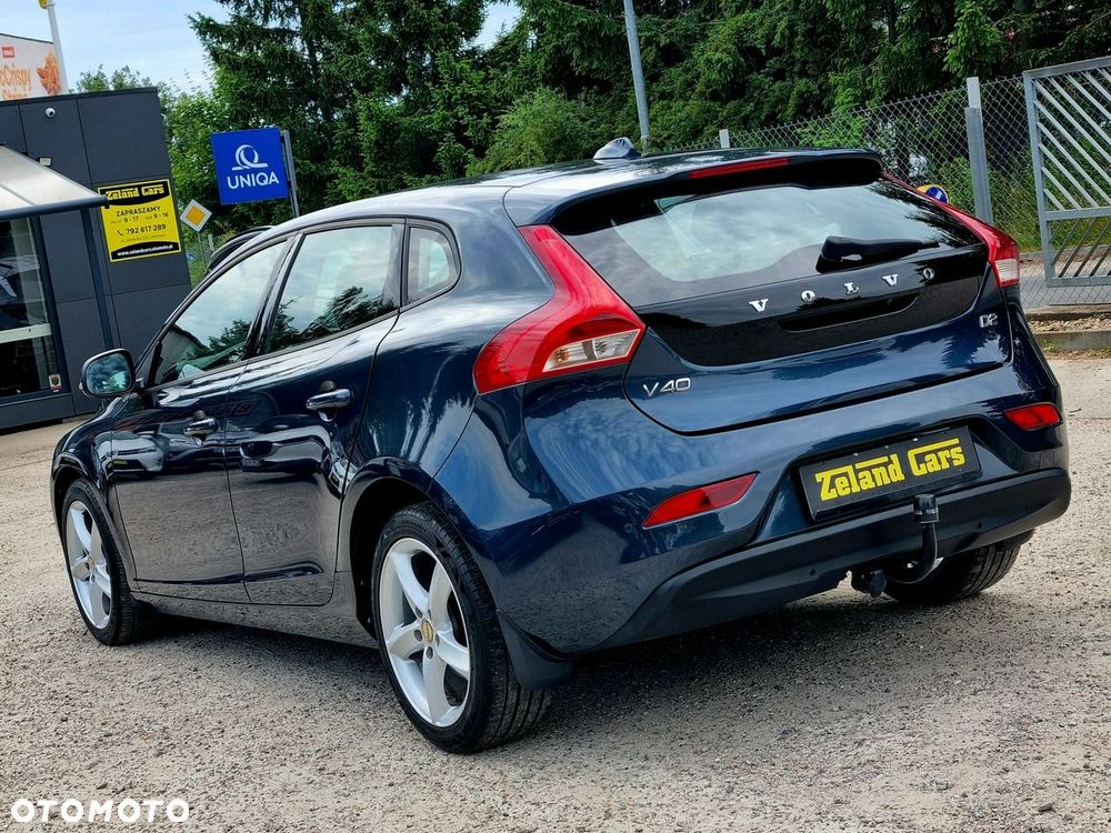 Volvo V40 D2 Momentum - 7