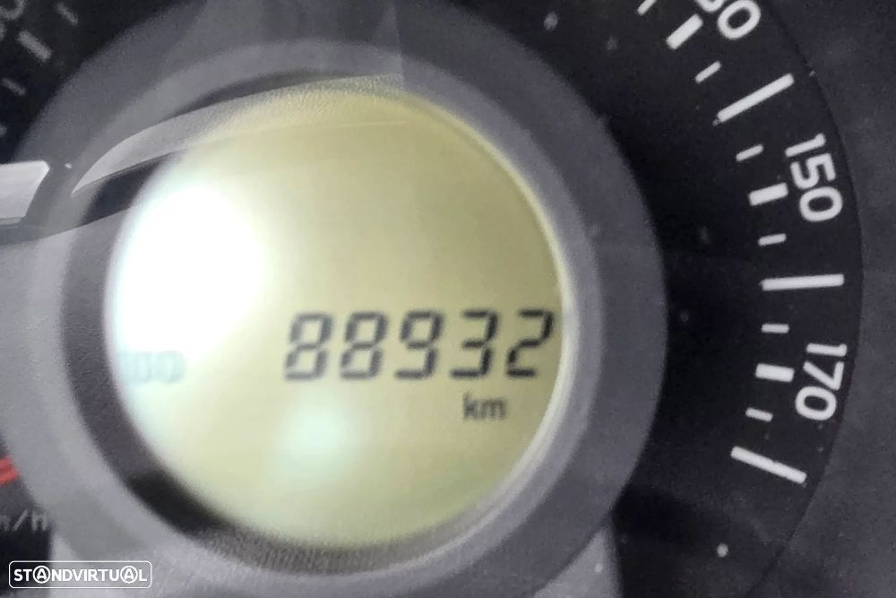 Toyota Aygo 1.0 X-Play Plus - 14