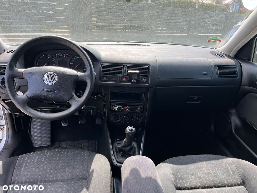 Volkswagen Golf 1.4 Goal - 18