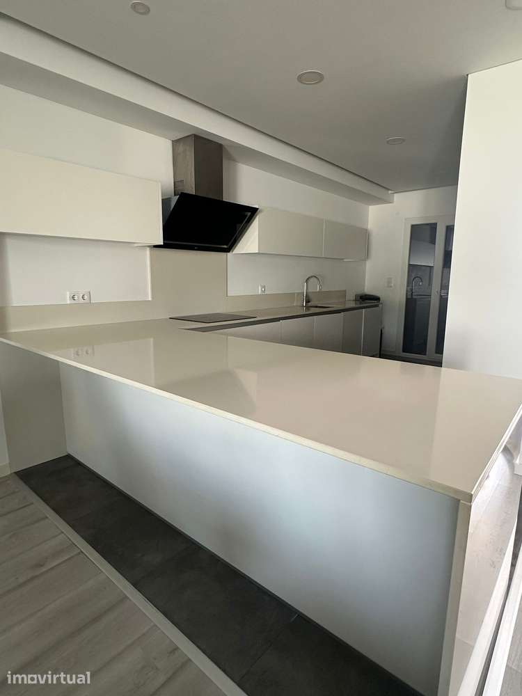 Moradia T3 Redondos Fernão Ferro Pronta a Habitar - Grande imagem: 4/17