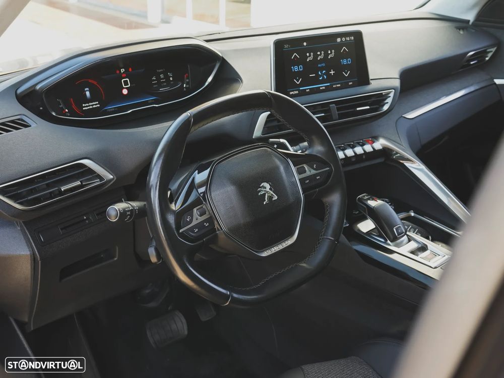 Peugeot 5008 BlueHDI 130 EAT8 Allure - 10