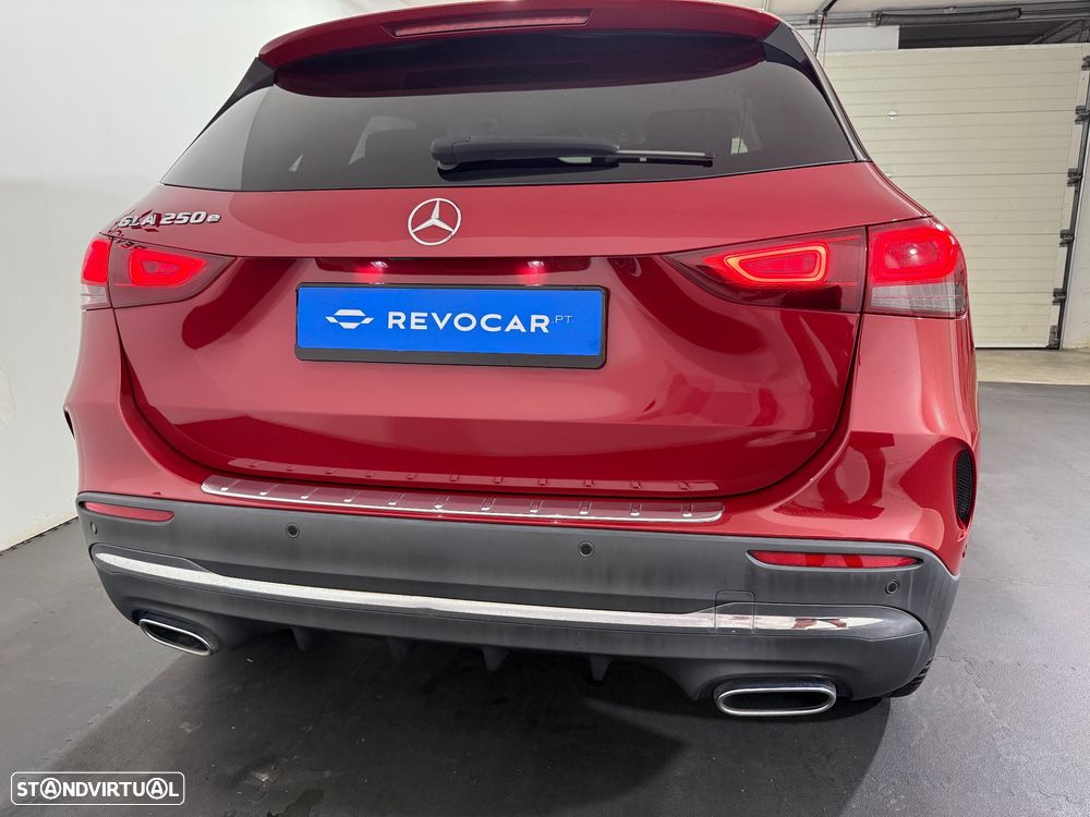 Mercedes-Benz GLA 250 e 8G-DCT AMG Line - 10