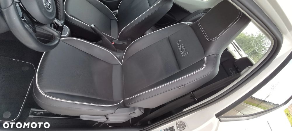 Volkswagen up! ASG high - 24