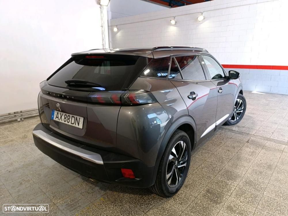 Peugeot 2008 1.5 BlueHDi Allure EAT8 - 3
