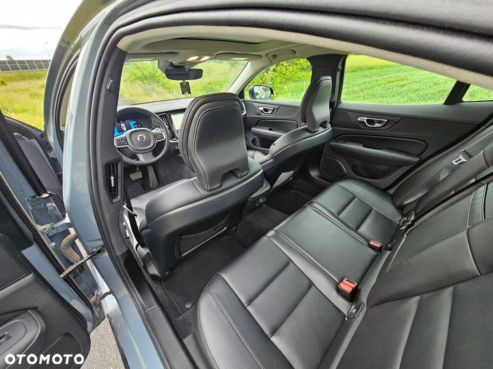 Volvo S60 - 16