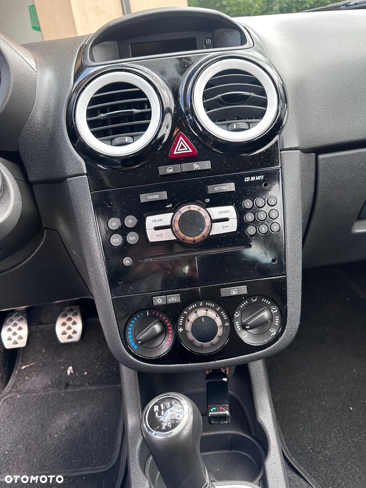 Opel Corsa - 3