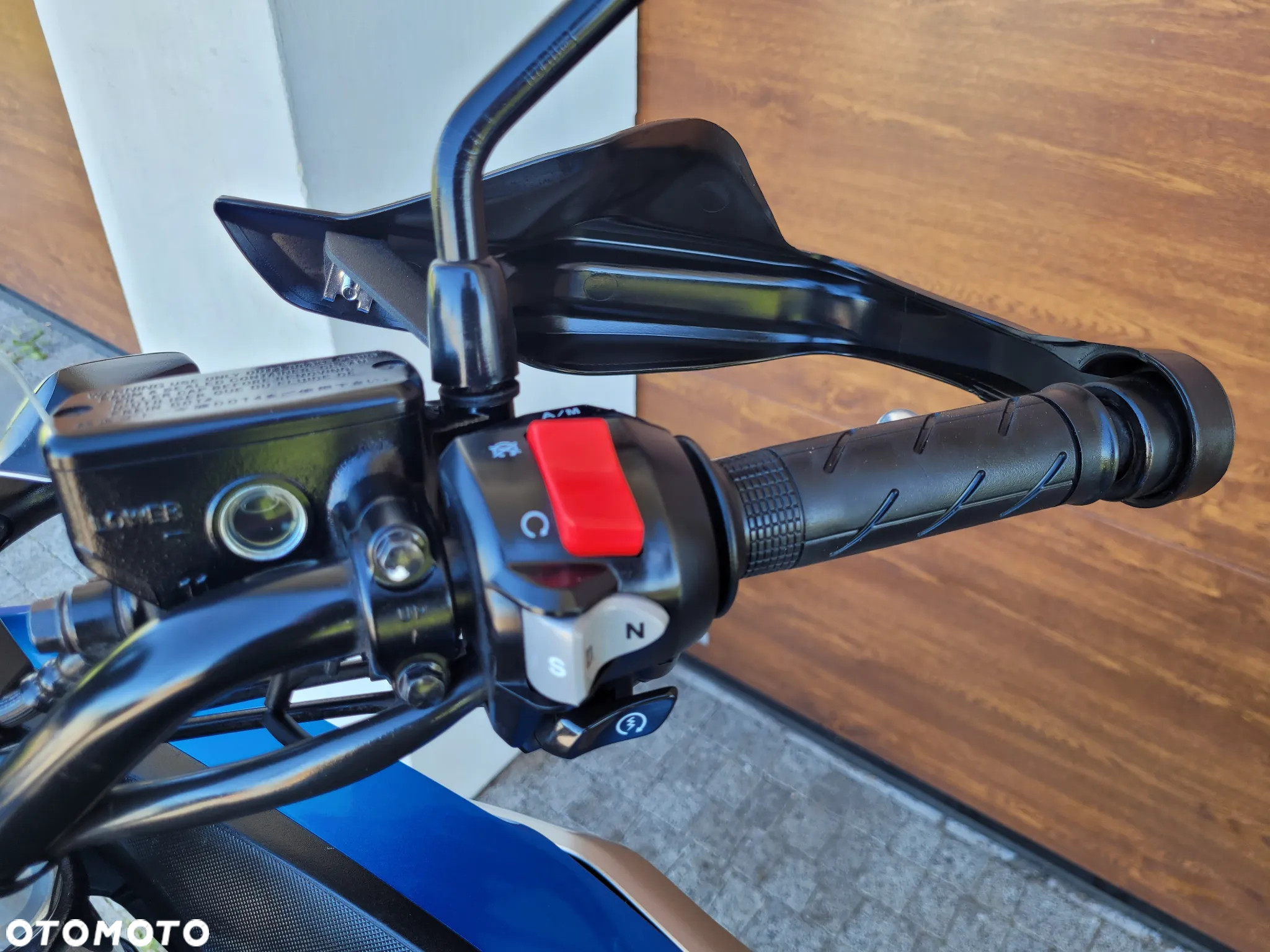 Honda NC - 15